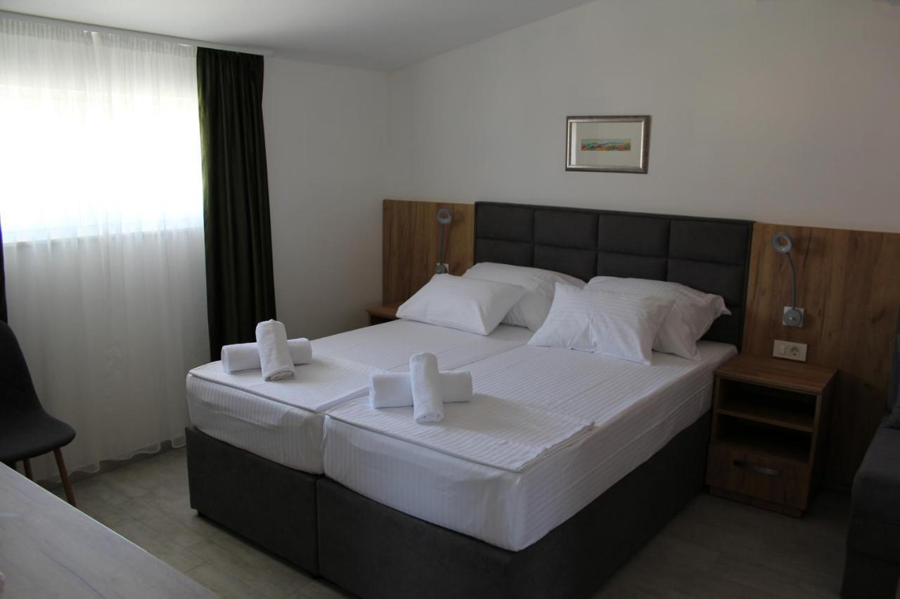 Royal Apartmani Banja Luka Luaran gambar