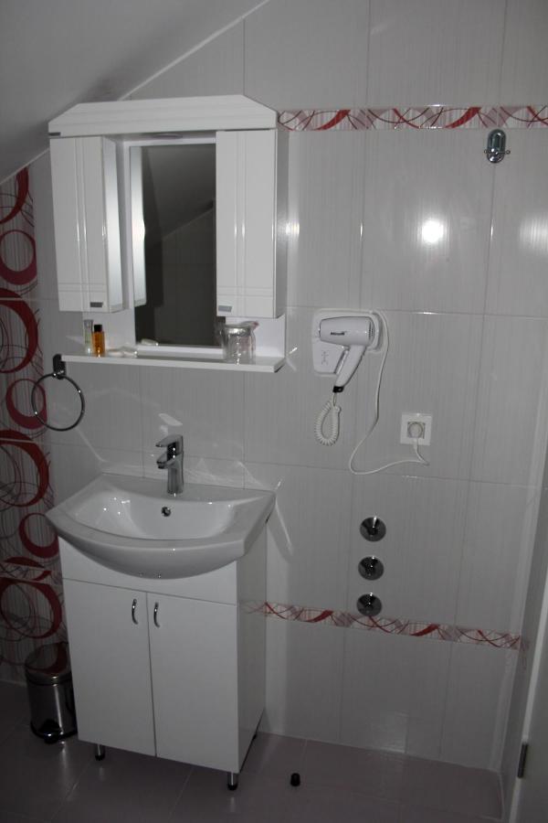 Royal Apartmani Banja Luka Luaran gambar