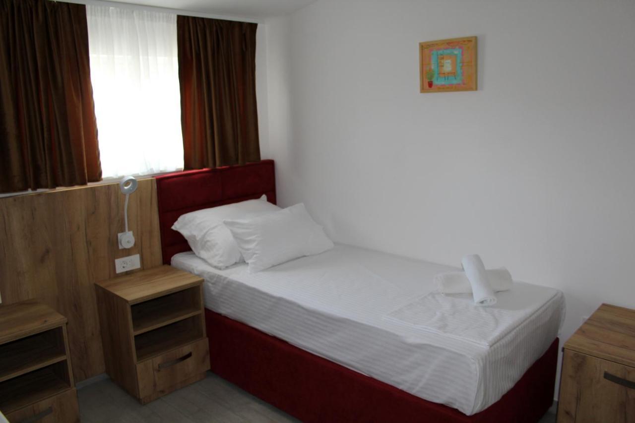 Royal Apartmani Banja Luka Luaran gambar