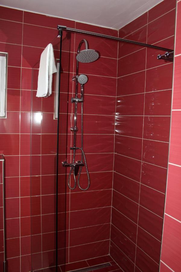 Royal Apartmani Banja Luka Luaran gambar